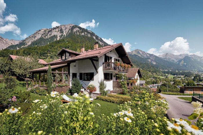 Ludwig's Mountain Lodges buitenkant